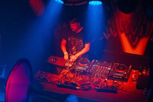 2024-11-09 UDTDB - Justin Sonder - 03215 - online