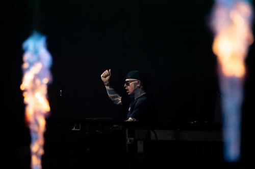 2024-12-07 Electric Sea - Justin Sonder - 04037 - online