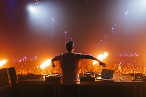 2024-12-07 Electric Sea - Justin Sonder - 07888 - online