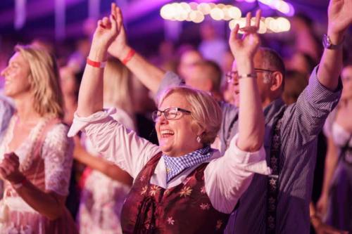 Kai Behrendt Oktoberfest Schwerin Online Res - 119 - 09319